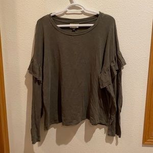 Universal Thread Long Sleeve Top